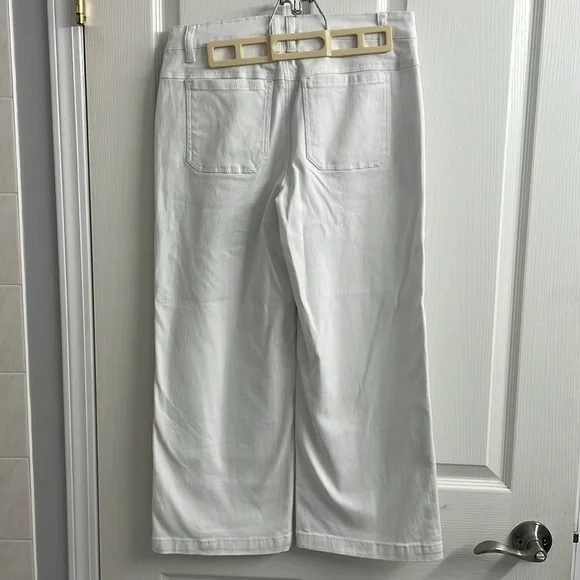 White Crop Wide Leg Ankle Pants with Tan Buttons Closure Size 4 - Picture 4 of 8